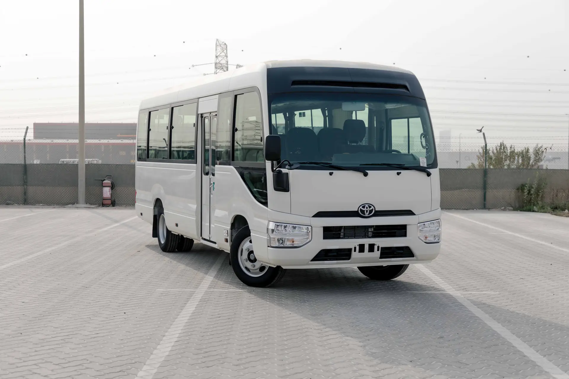 Toyota Coaster 2025 2.8L