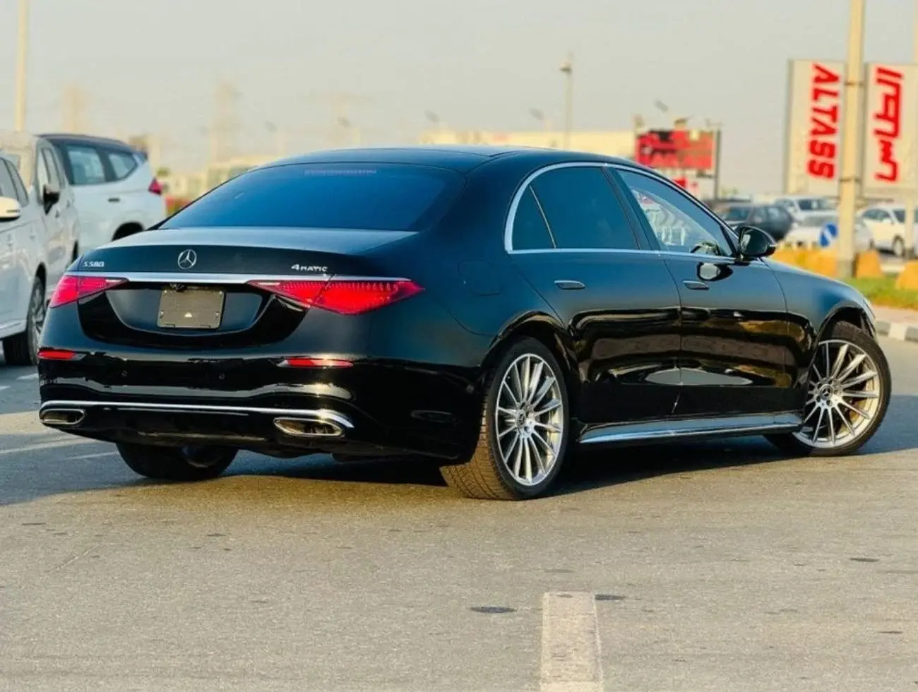 مرسيدس بنز S Class 2023 4L