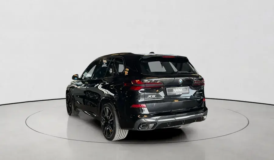 بي أم دبليو X5 2024 undefinedL