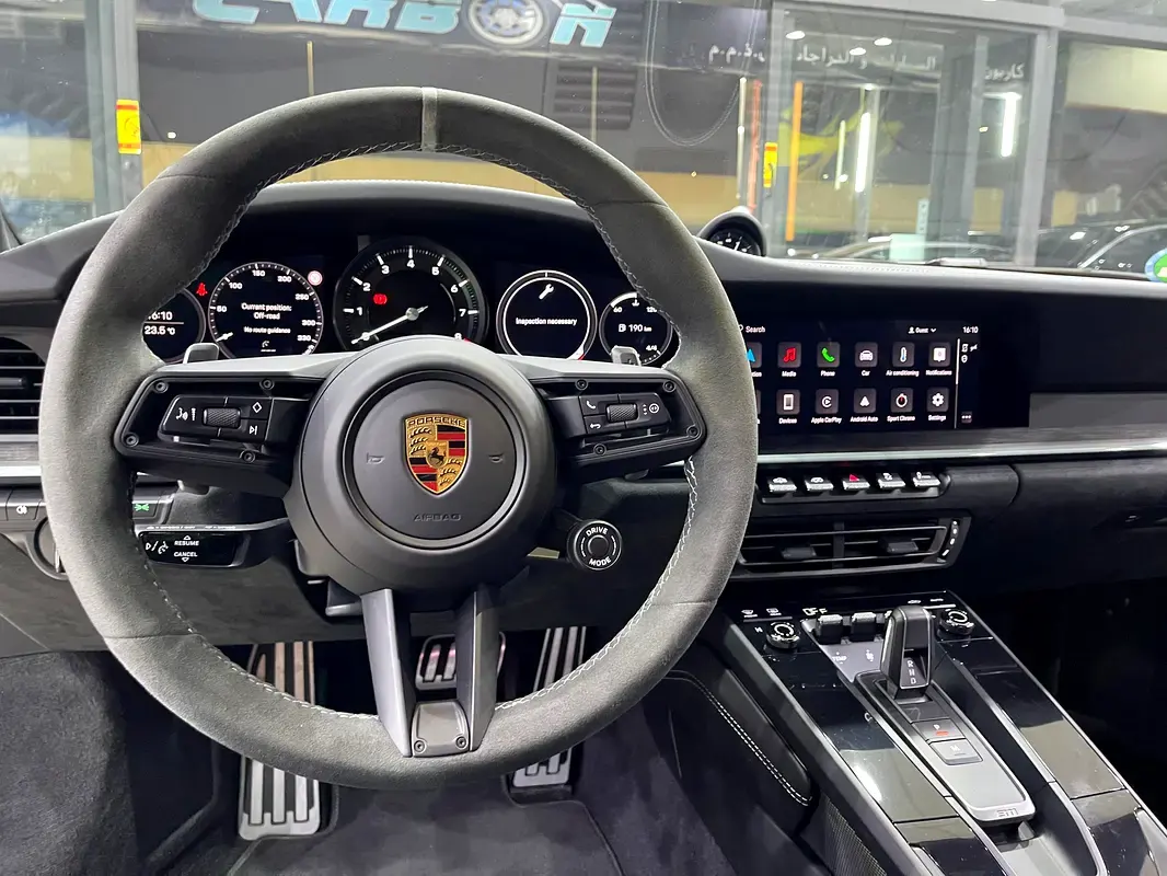 بورش 911 2023