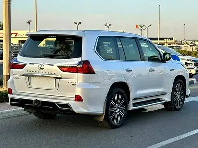 لكزس LX 2021 5.7L