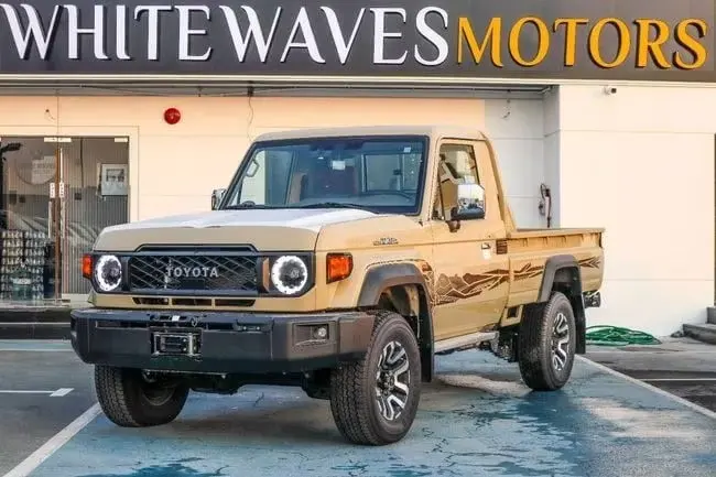 تويوتا لاند كروزر بيك آب 2025 4L