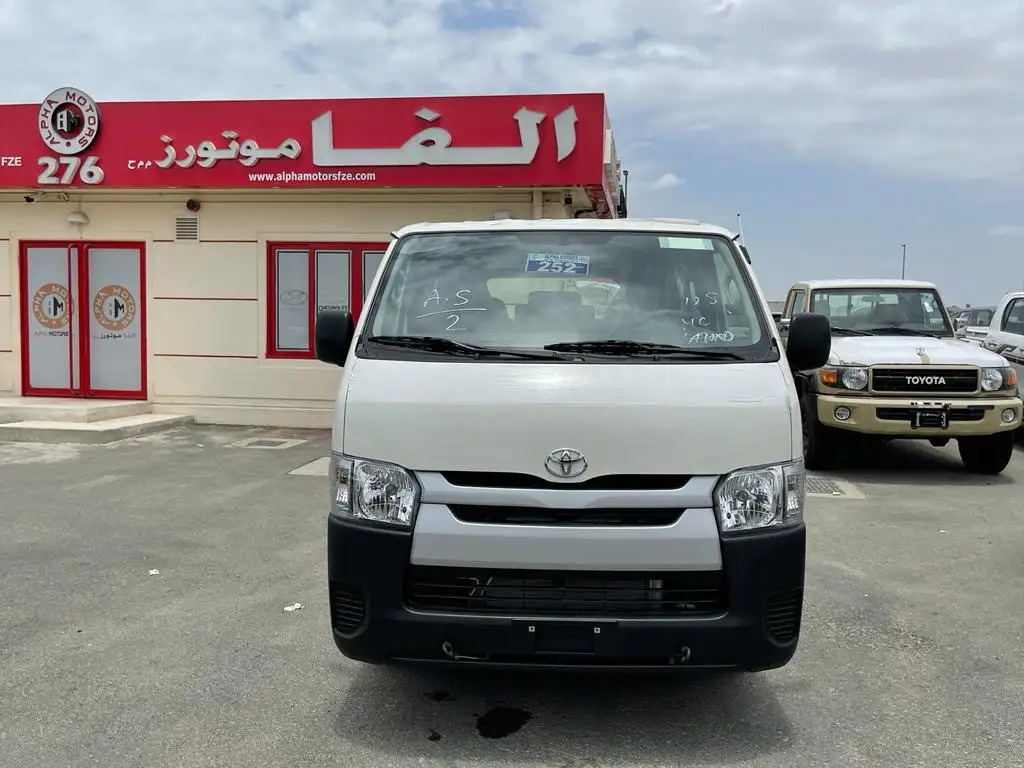 Toyota Hiace 2025 2.5L