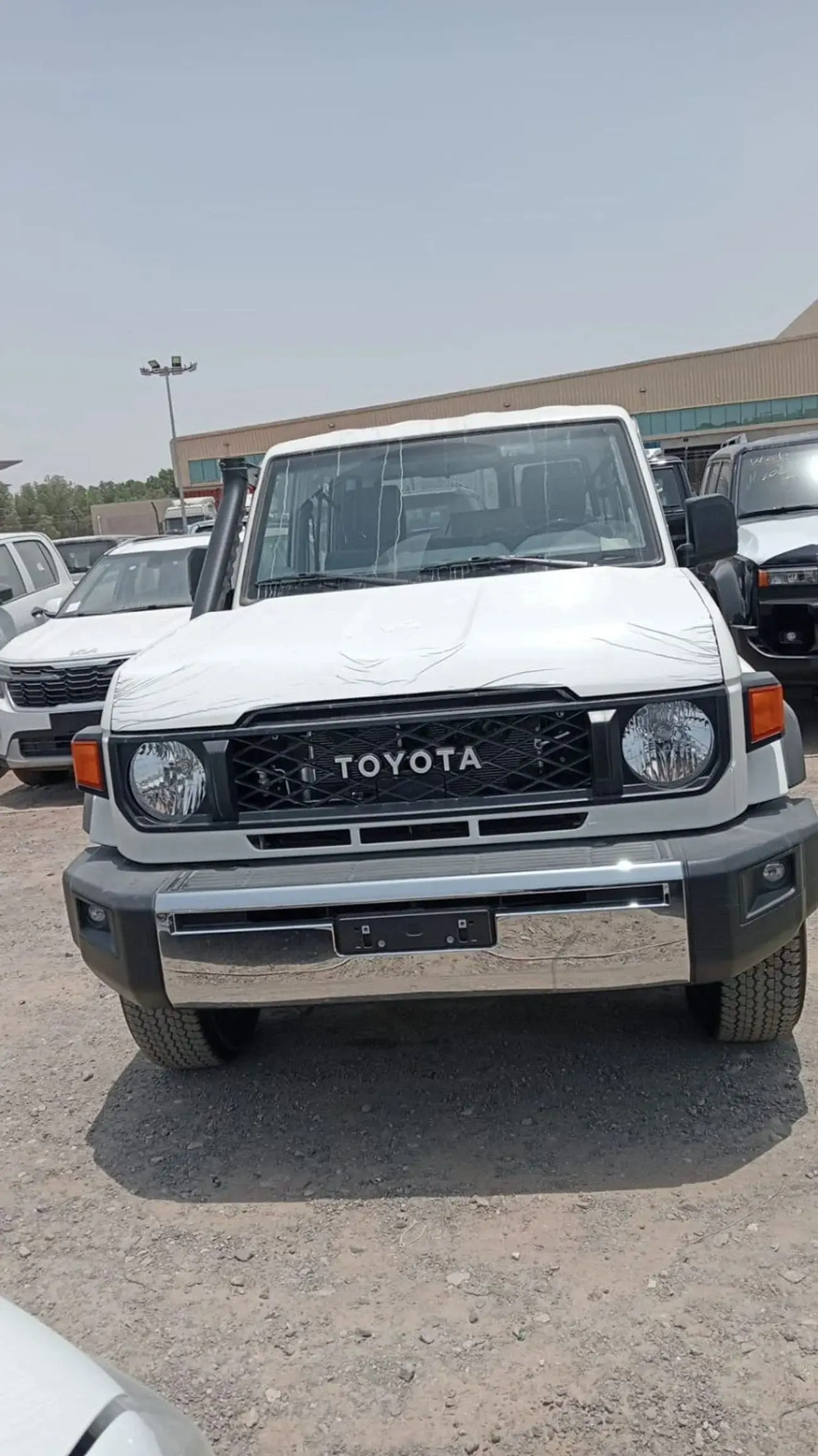 Toyota Land Cruiser 70 2025 2.8L