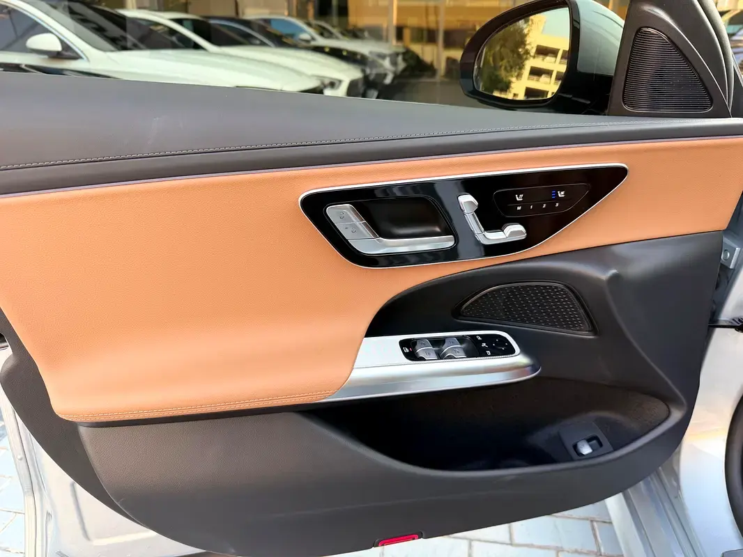 Mercedes Benz E Class 2025