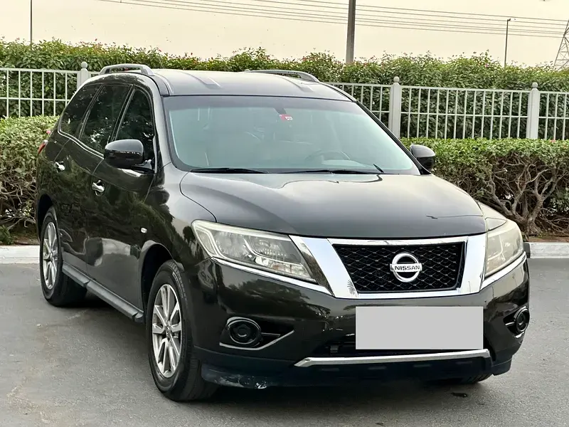 نيسان باثفايندر 2016