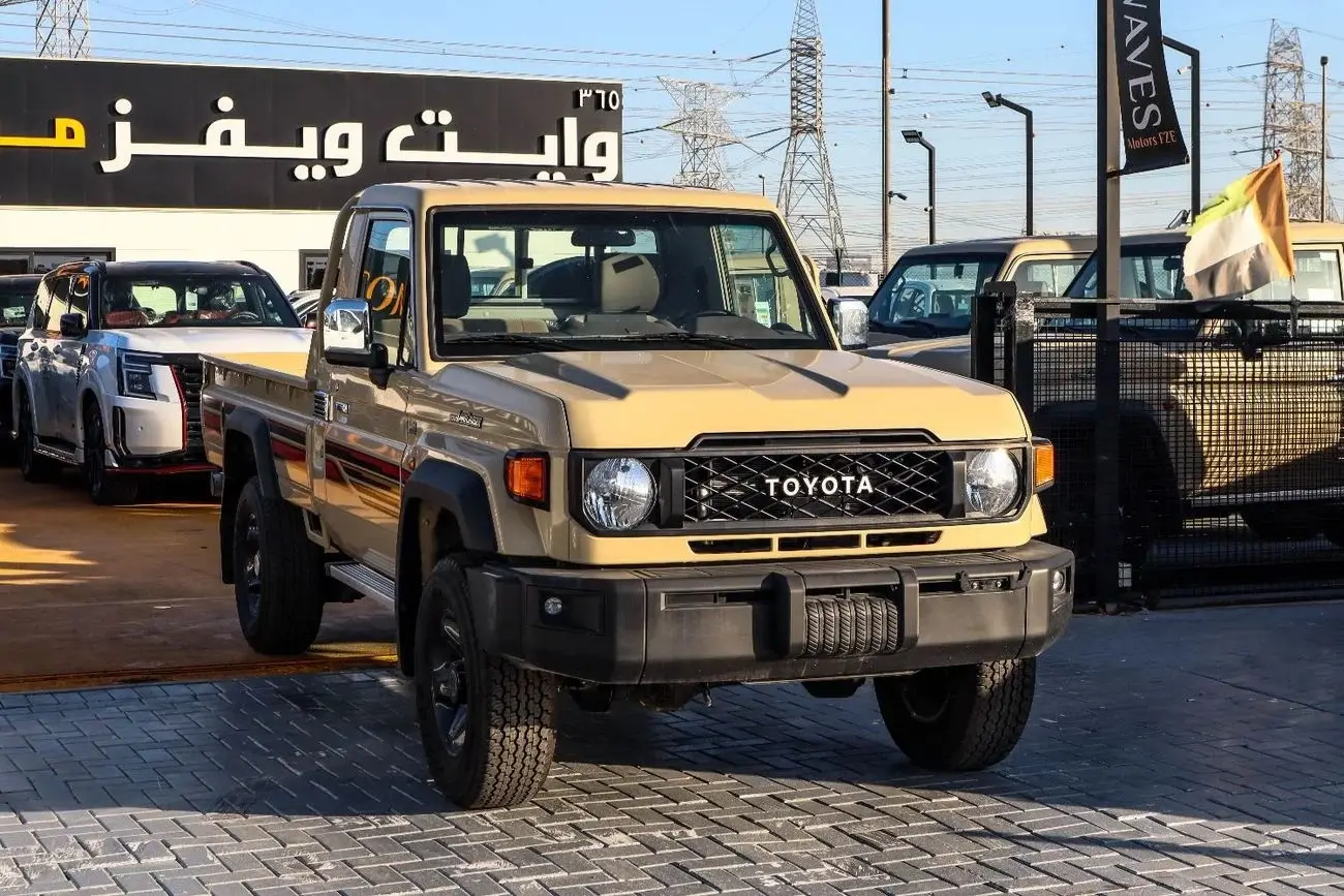 Toyota Land Cruiser Pick Up 2025