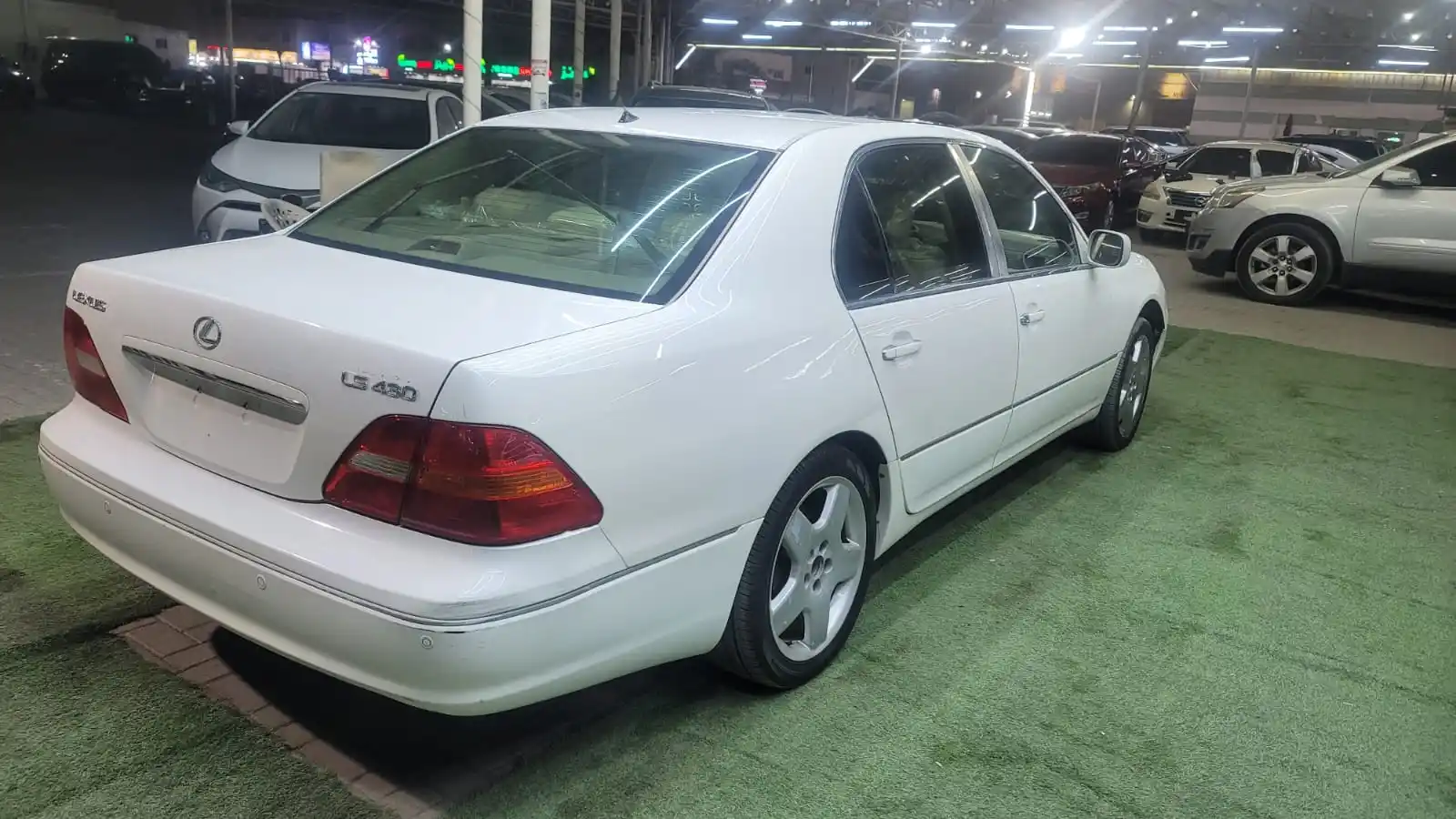 لكزس LS 2002