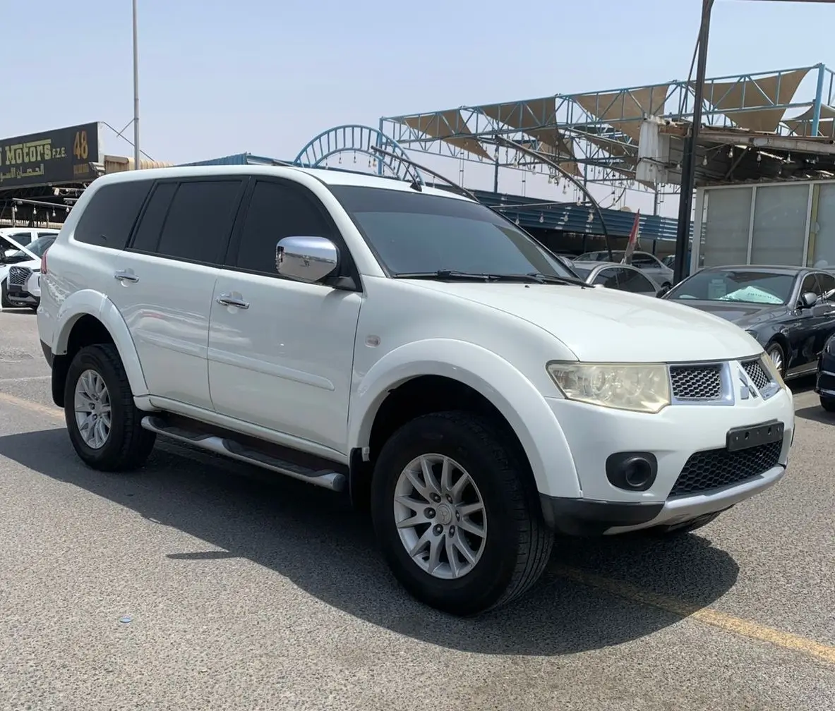 Mitsubishi Pajero 2011 3.5L