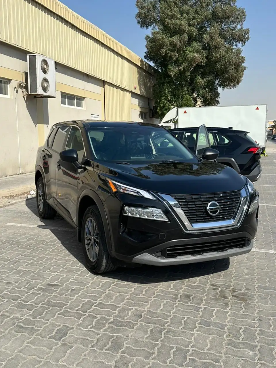 نيسان روج 2021