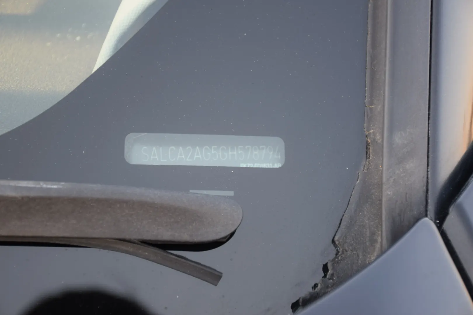 لاند روفر دسكفري سبورت 2016