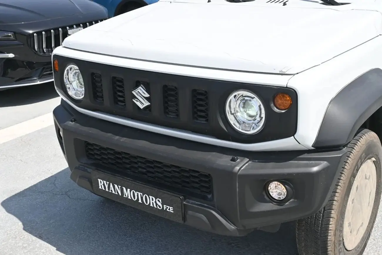 سوزوكي جيمني 2025 1.5L