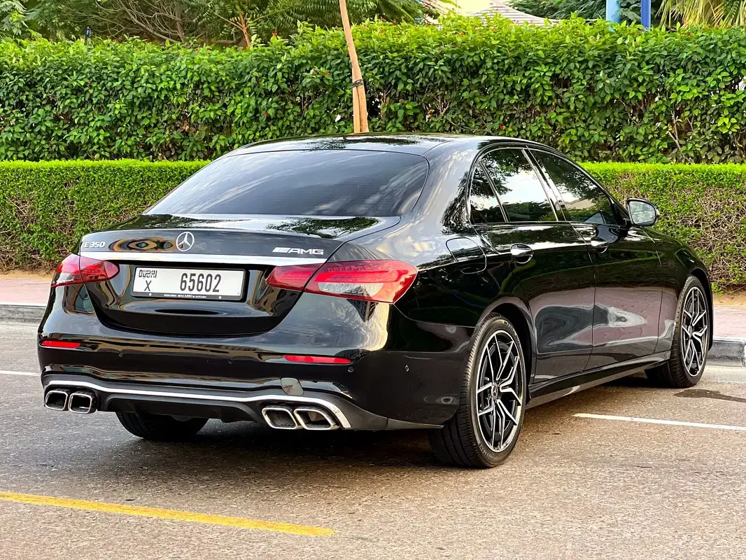 مرسيدس بنز E Class 2021