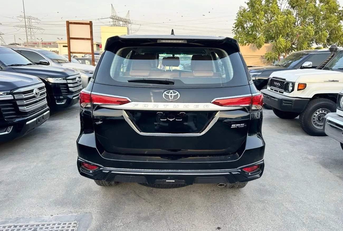 تويوتا فورتونر 2025 2.7L