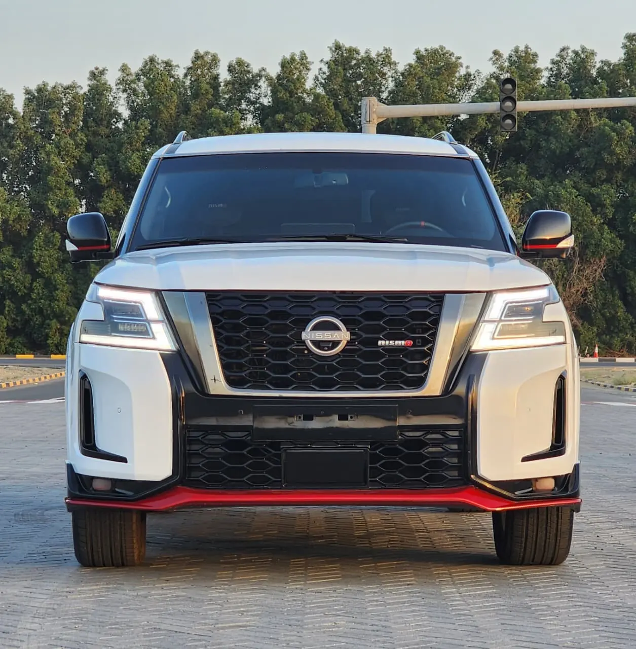 نيسان باترول 2016 5.6L