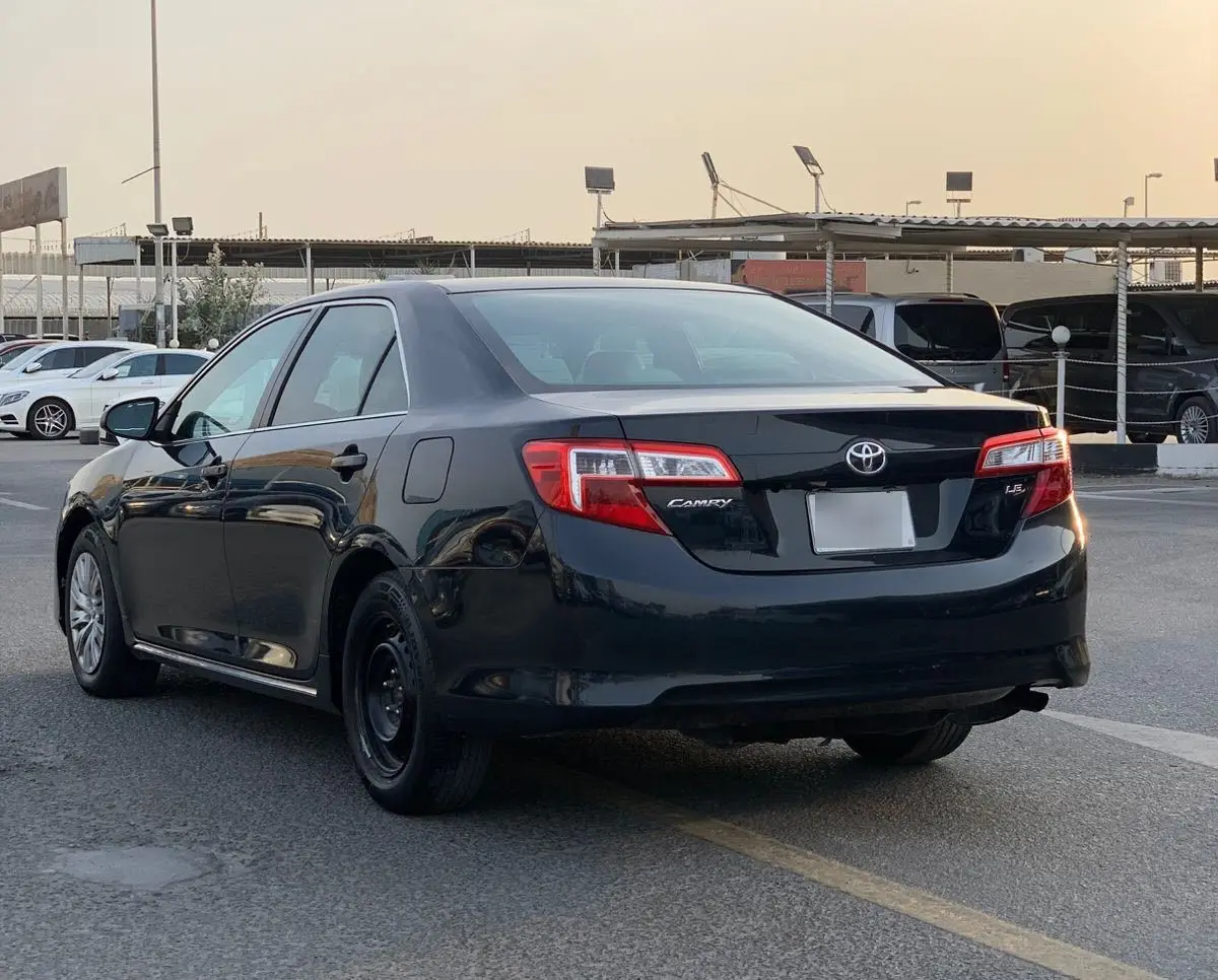 تويوتا كامري 2012 2.5L