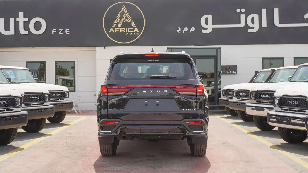 لكزس LX 2025 3.5L