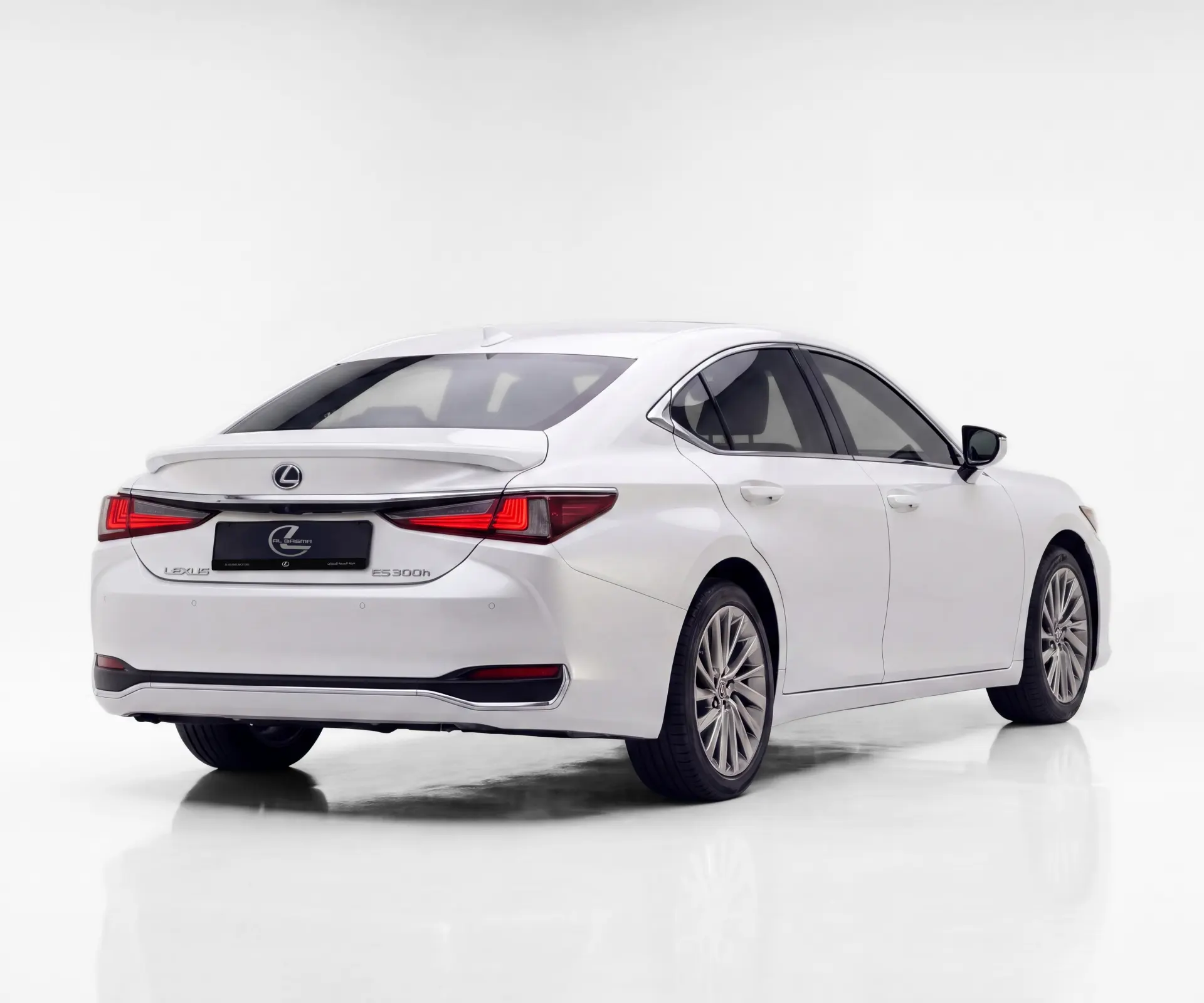 Lexus ES 2023