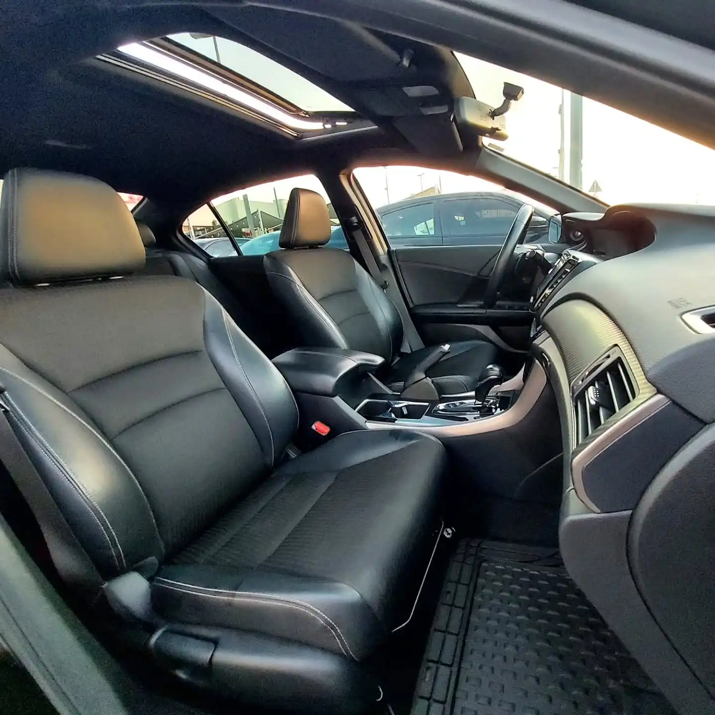 هوندا أكورد 2017