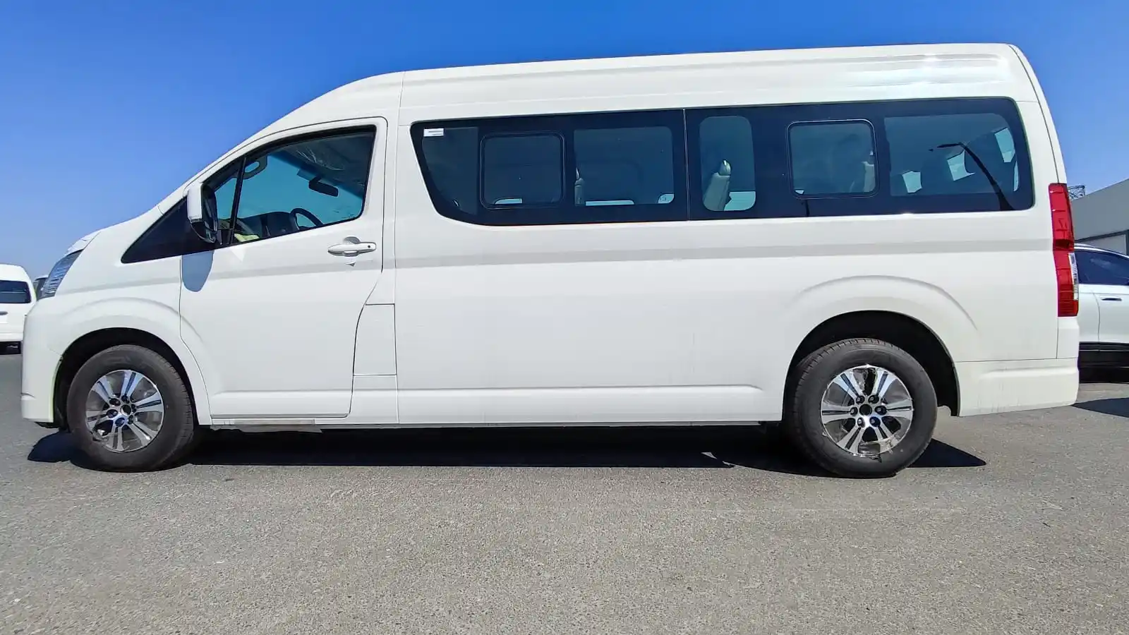 Toyota Hiace 2025