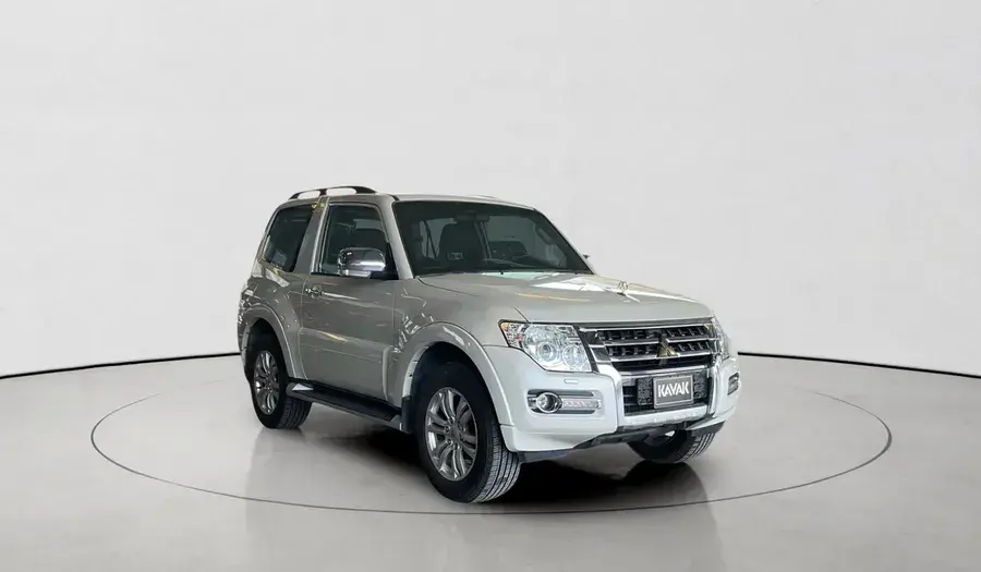 Mitsubishi Pajero 2018