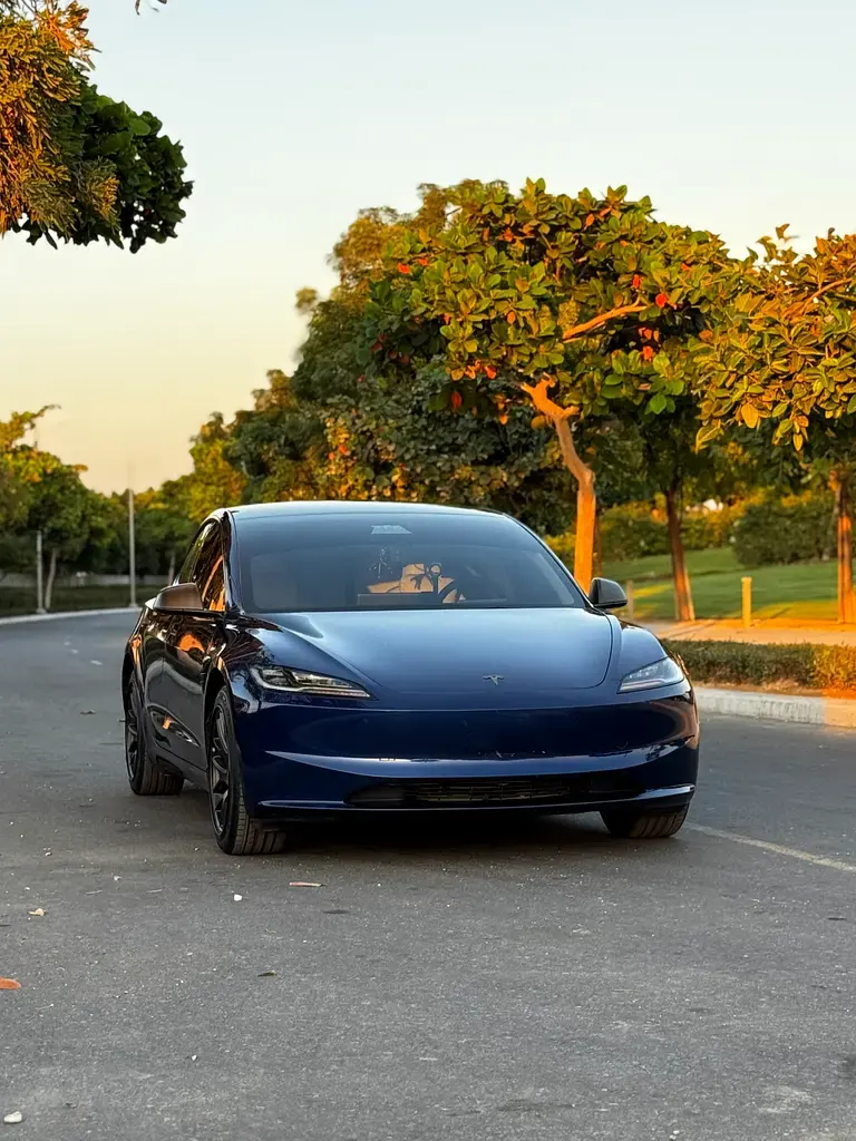Tesla Model 3 2024 undefinedL