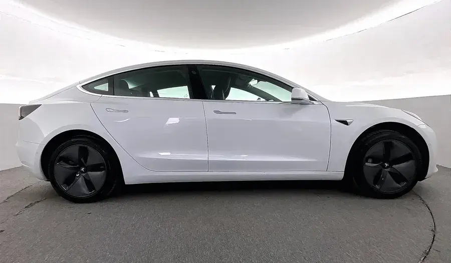 تسلا موديل 3 2020