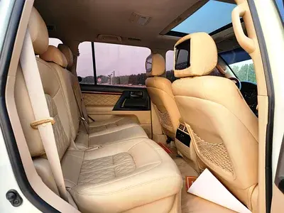 تويوتا لاند كروزر 2015