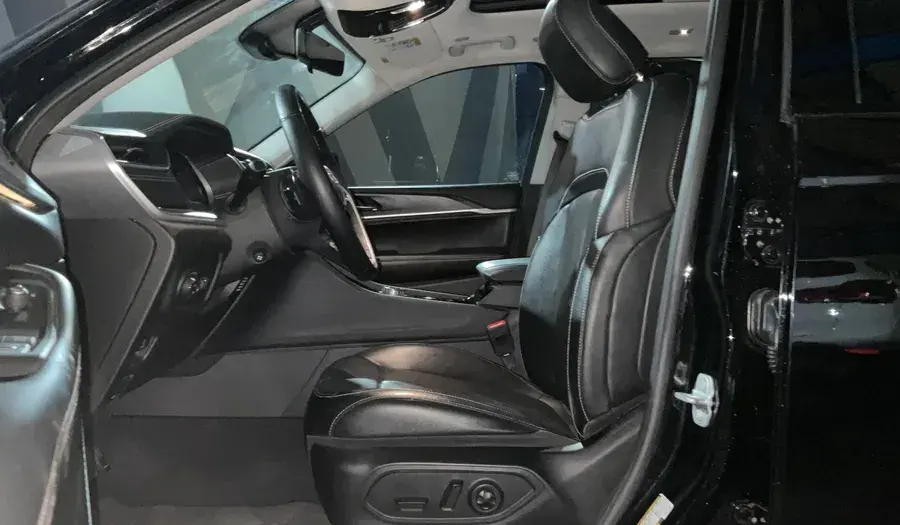 جيب جراند شيروكي 2022