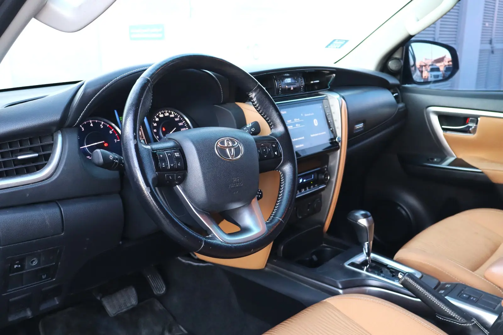 Toyota Fortuner 2021 2L