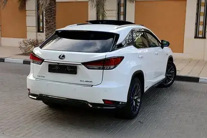 Lexus RX 2021
