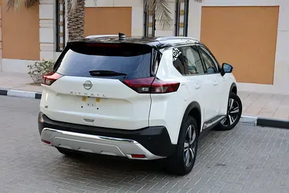 نيسان اكس تريل 2024