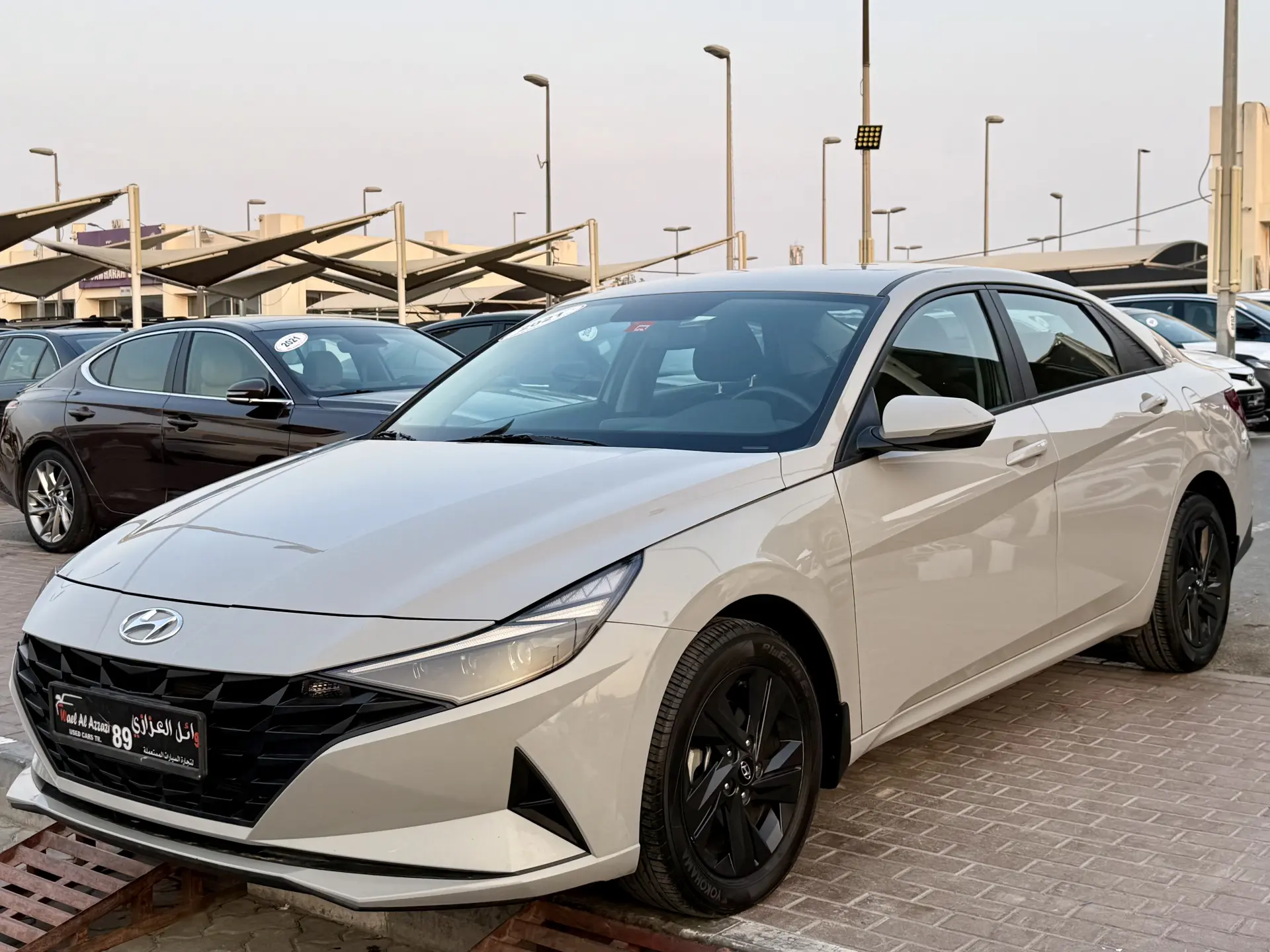 هيونداي إلانترا 2021 2000L