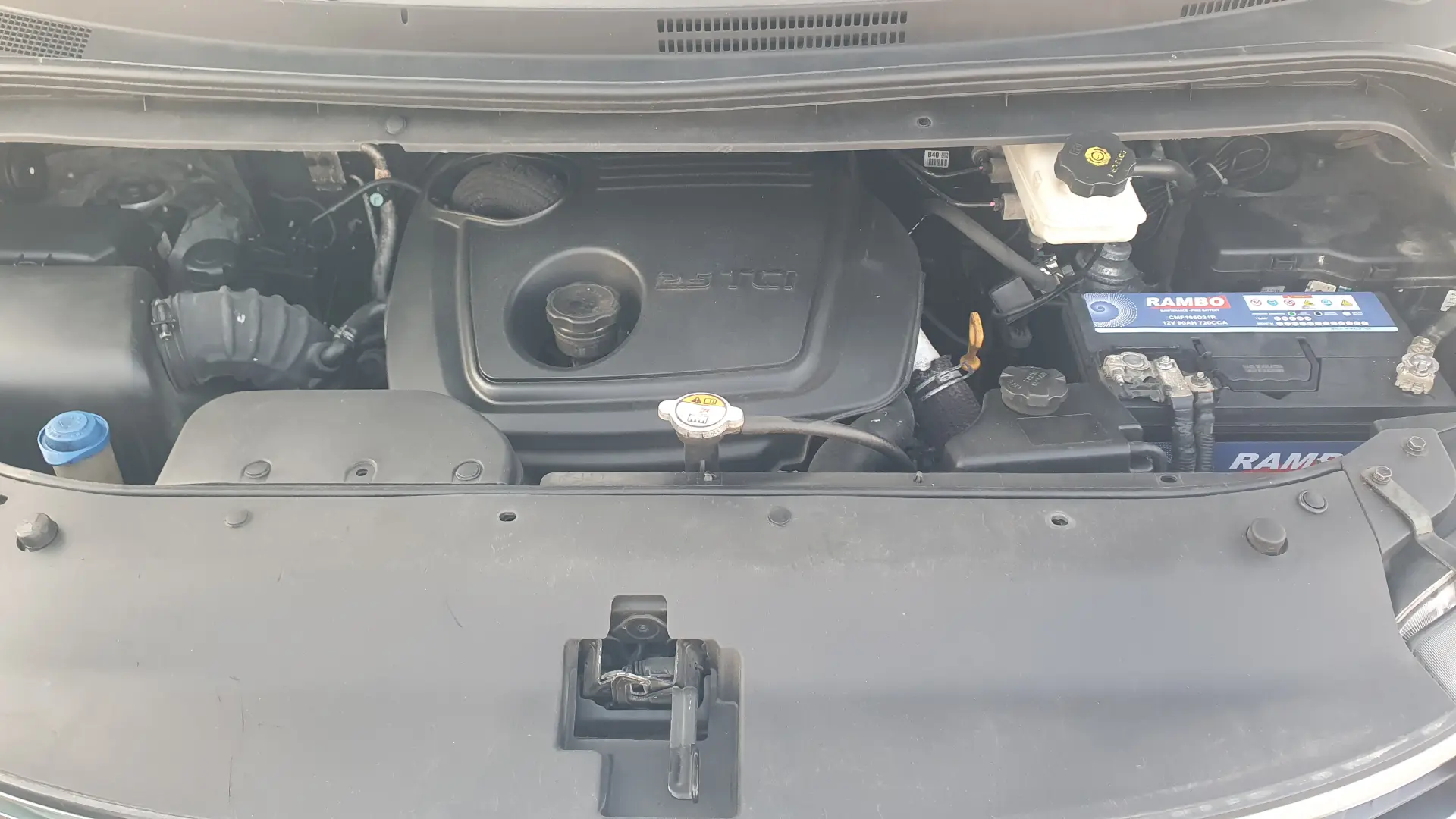 هيونداي H1 2020 2.5L