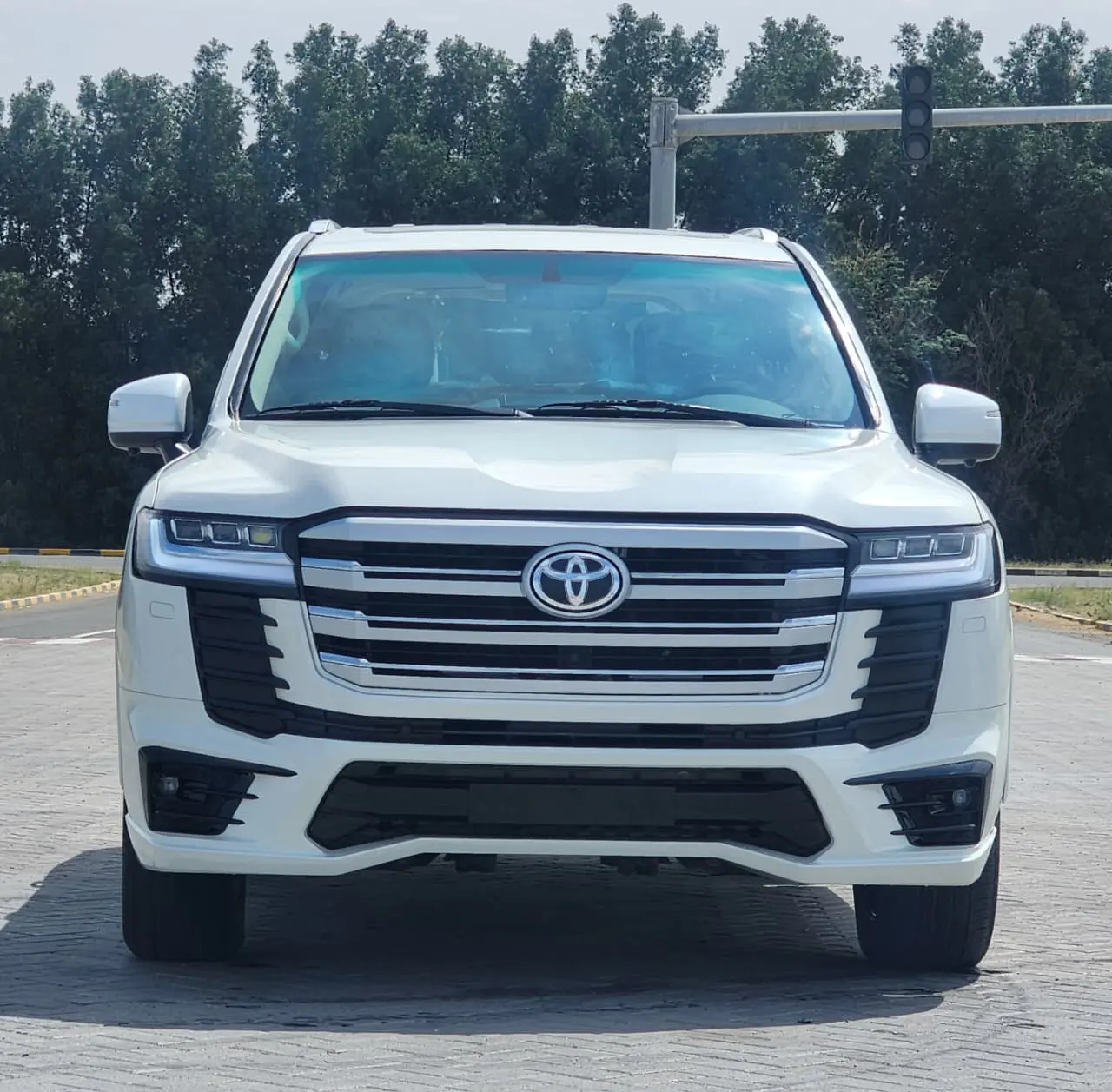 تويوتا لاند كروزر 2016 undefinedL