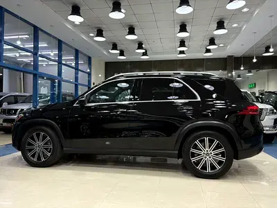 Mercedes Benz GLE Class 2025 2L