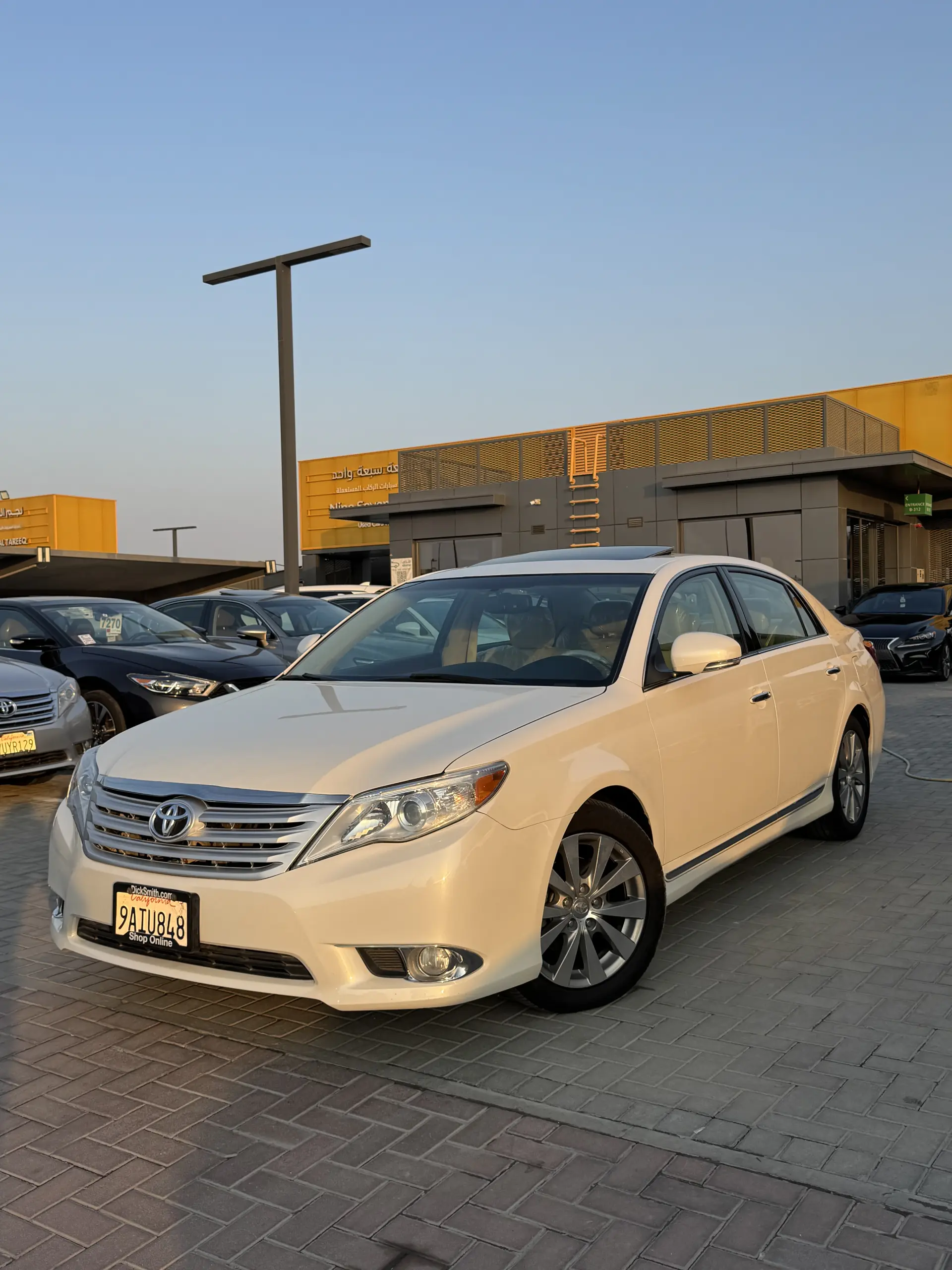 Toyota Avalon 2011