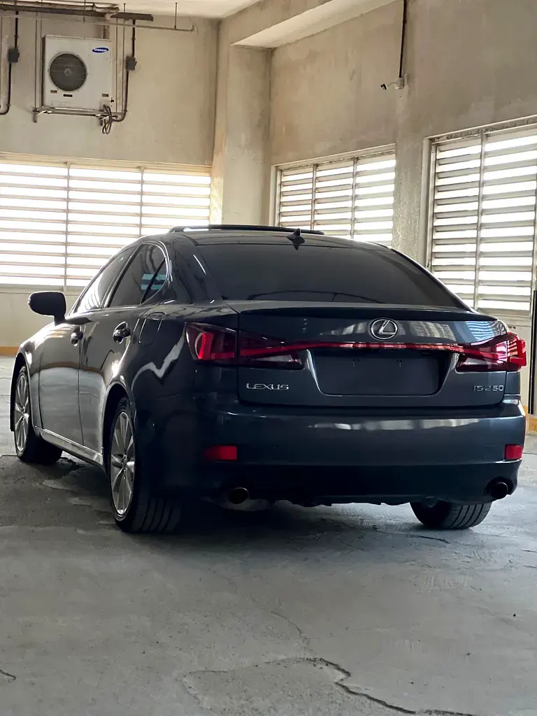 Lexus IS 2009 2.5L