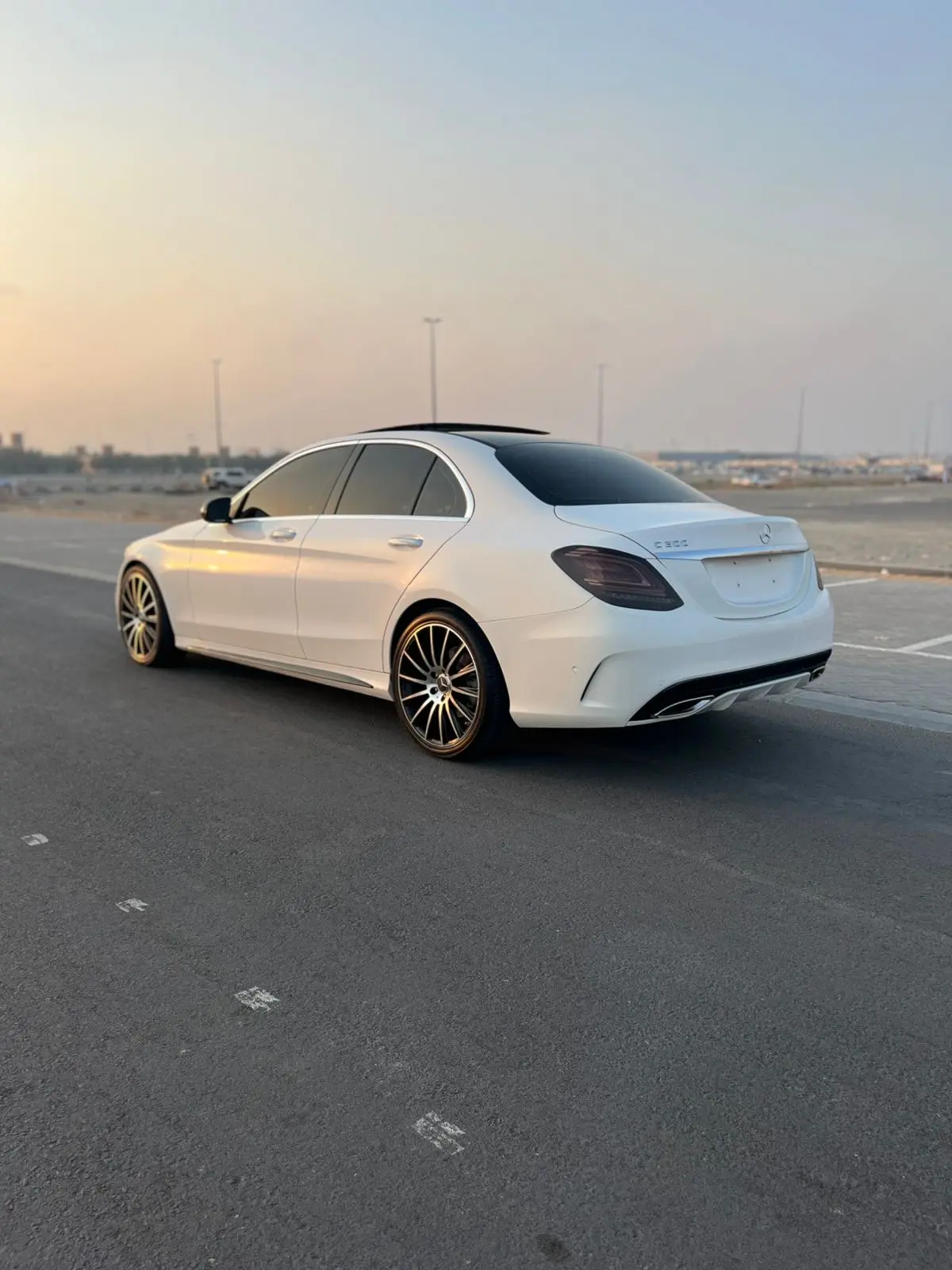 مرسيدس بنز C Class 2016