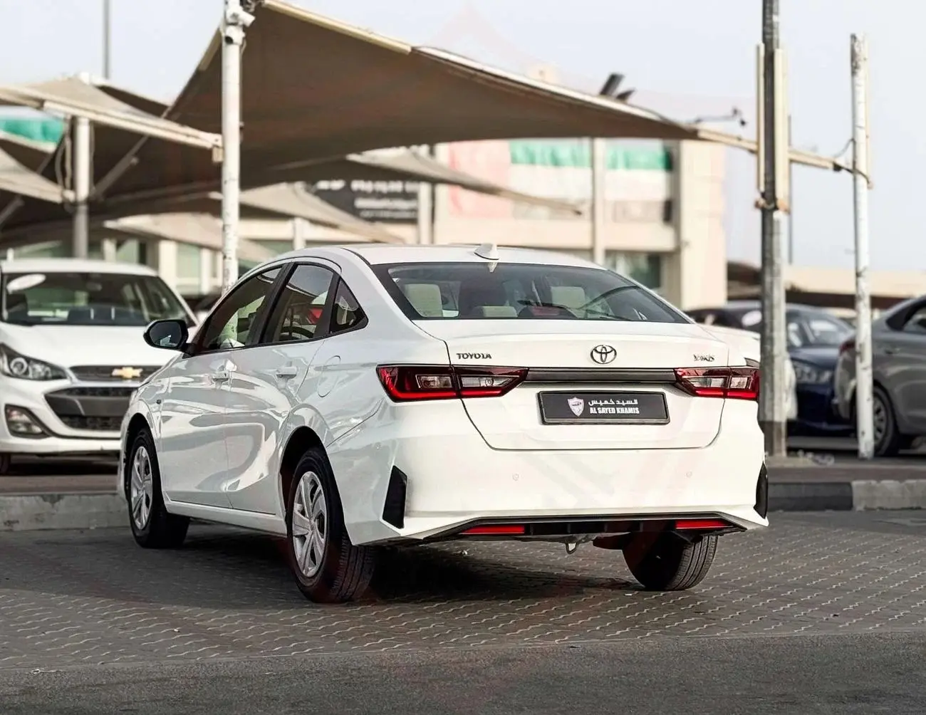 تويوتا يارس سيدان 2023 1.6L