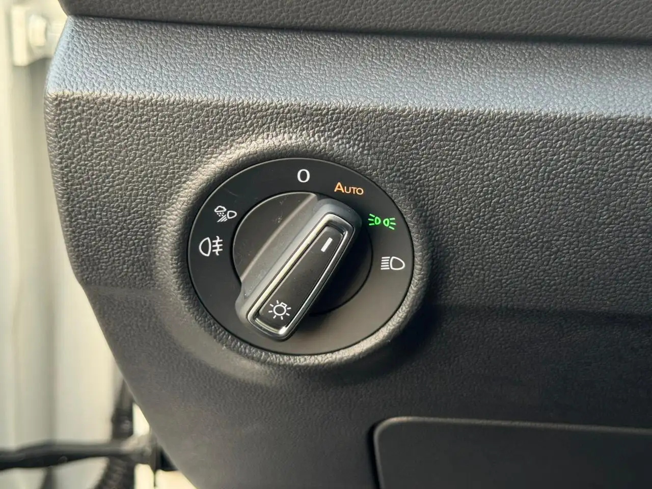 Volkswagen T ROC 2025 1.5L