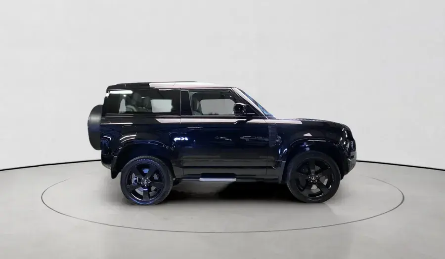 لاند روفر ديفندر 2025 3L