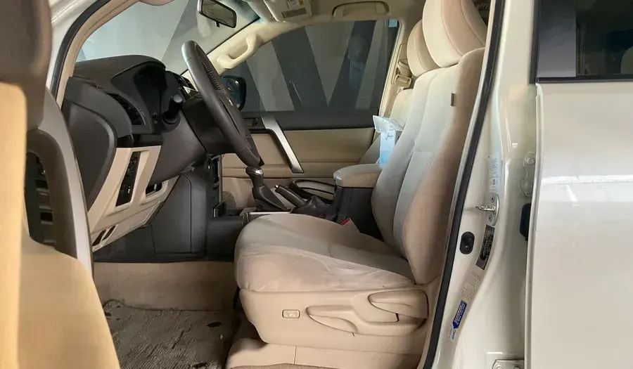 Toyota Land Cruiser 2023 4L