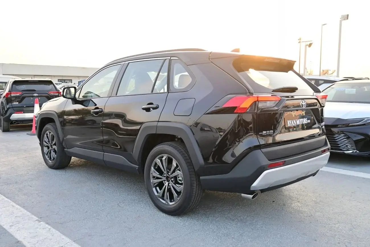 تويوتا راف ٤ 2025 2.55L