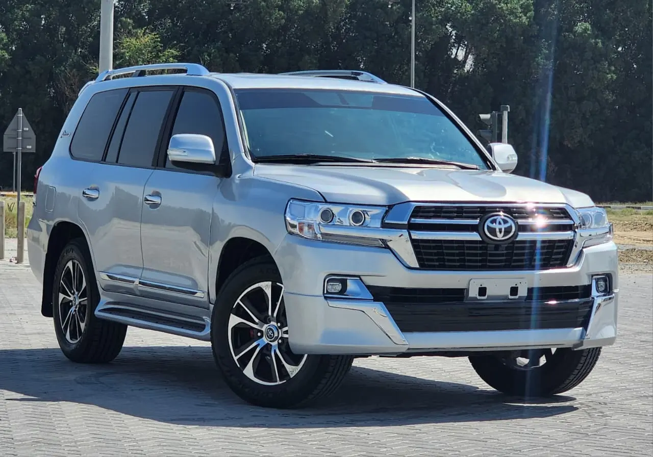 تويوتا لاند كروزر 2010 undefinedL