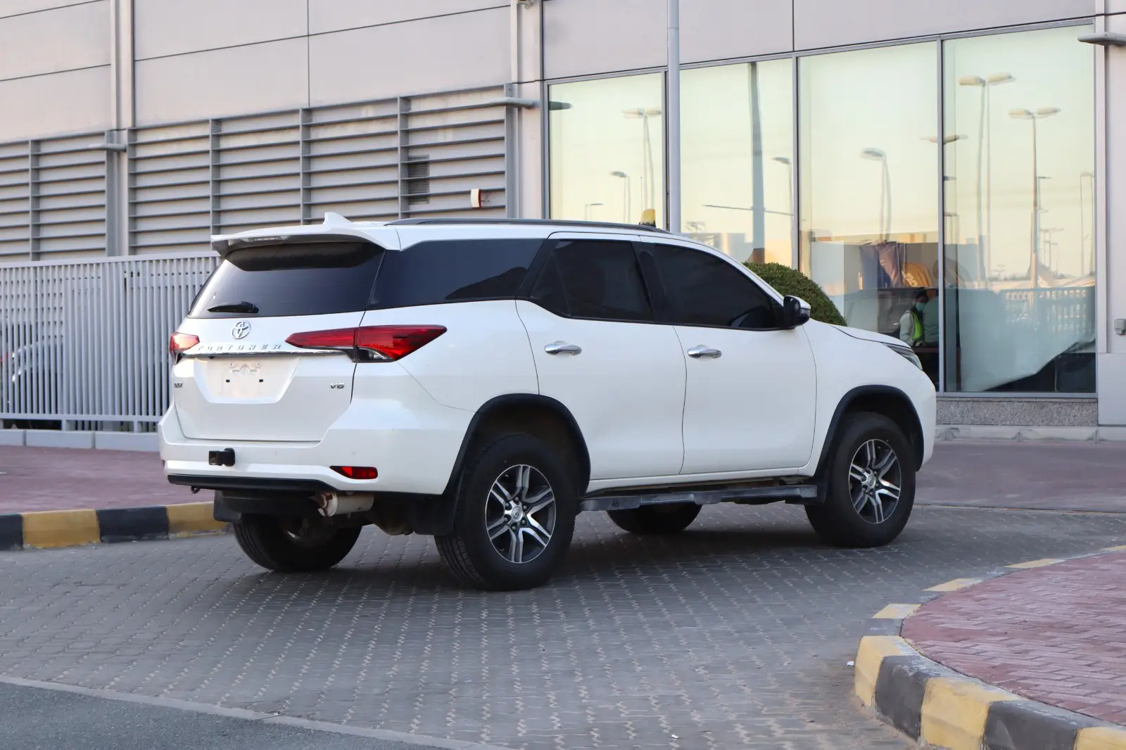 Toyota Fortuner 2021 2L