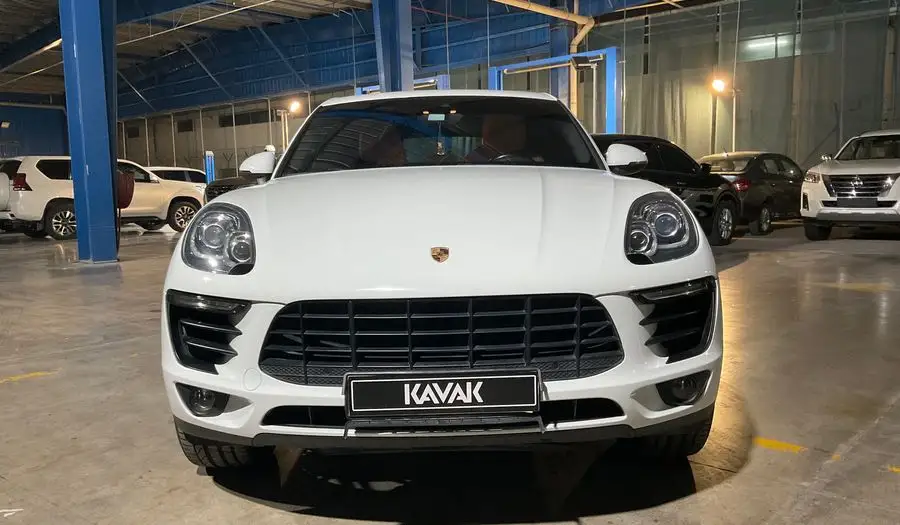 بورش ماكان 2018