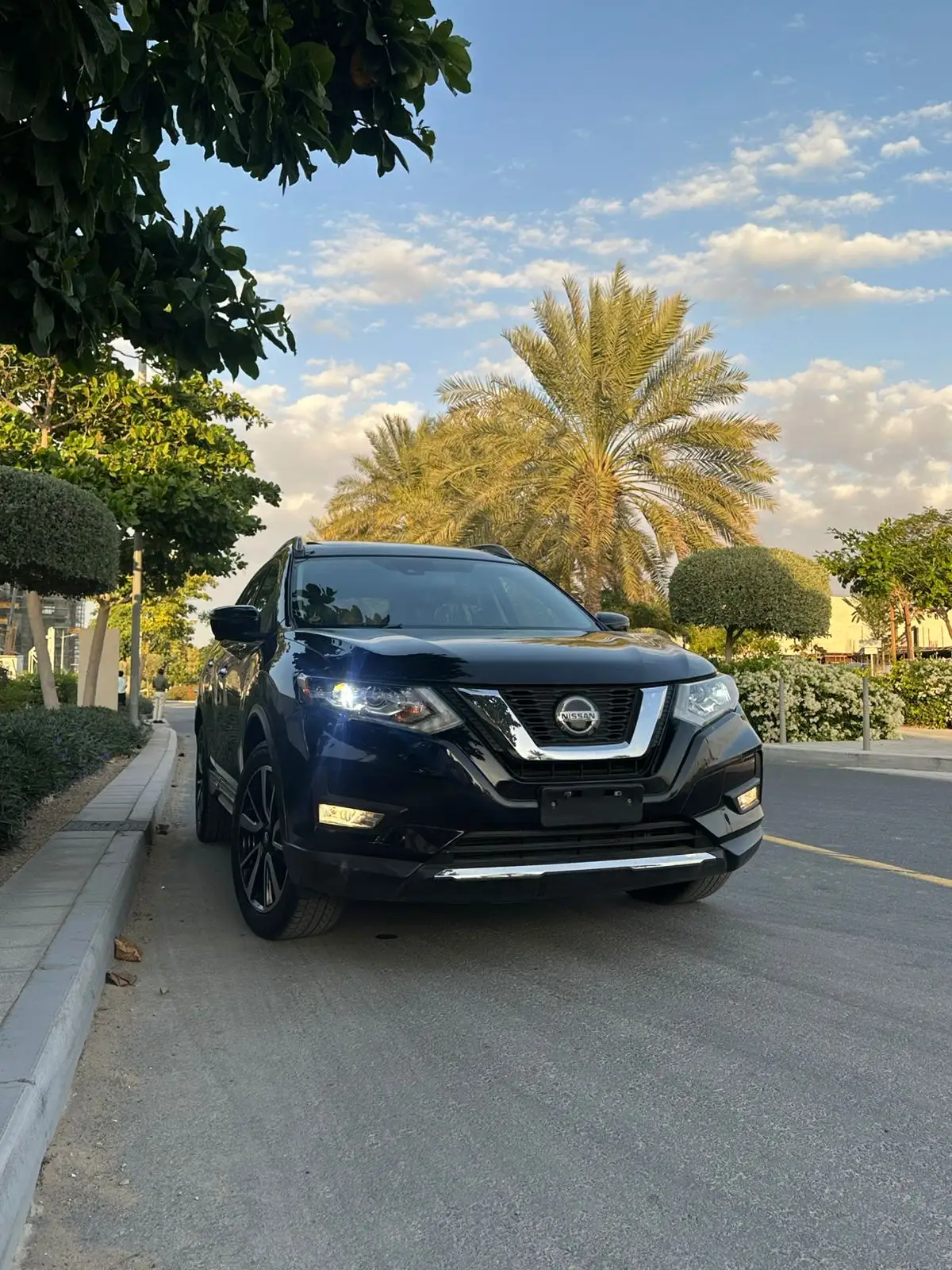 نيسان روج 2019