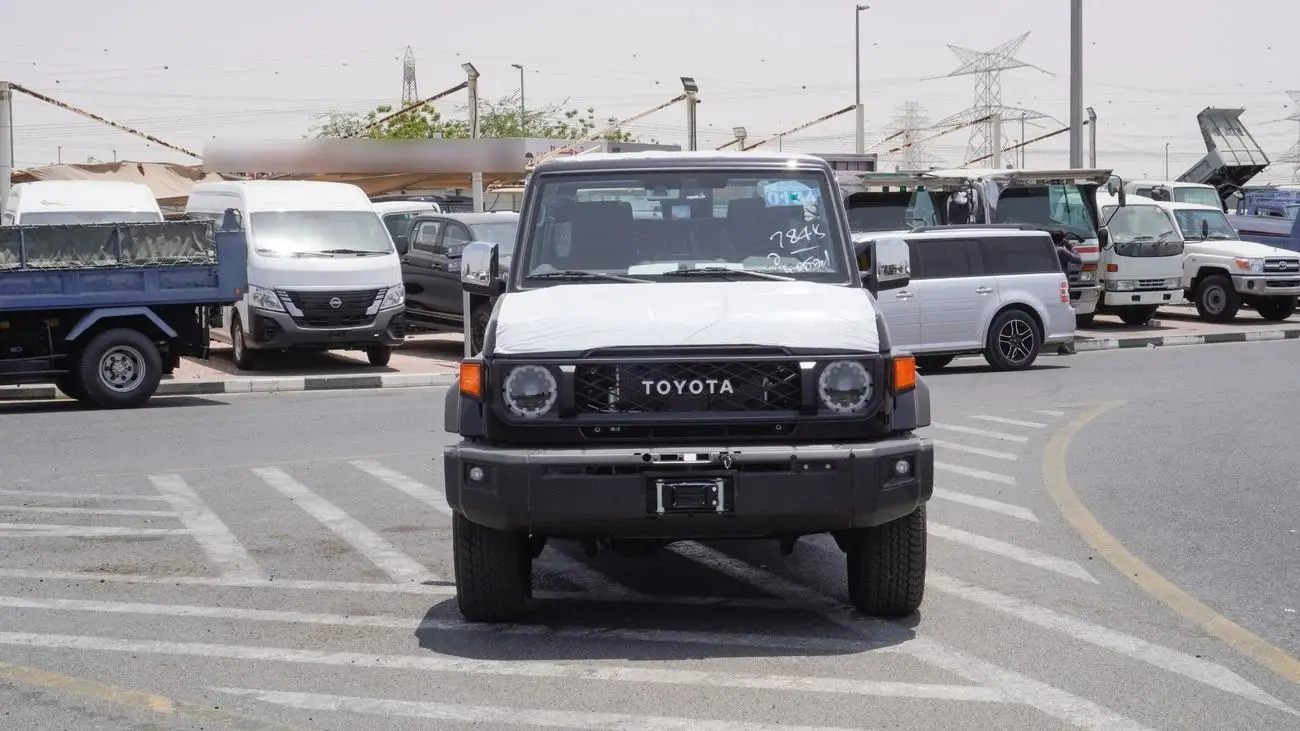 Toyota Land Cruiser 70 2025 4L
