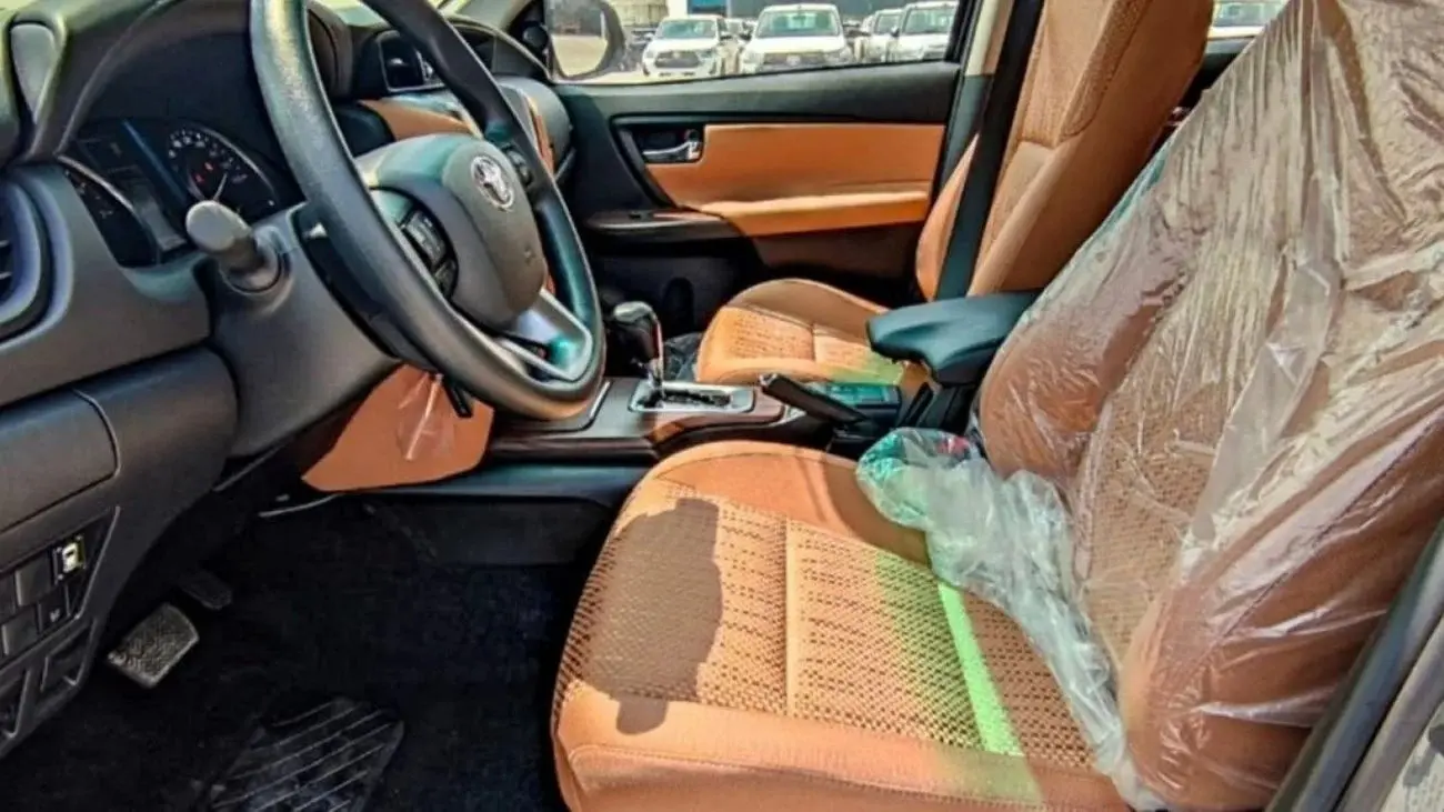 تويوتا فورتونر 2023 2.7L